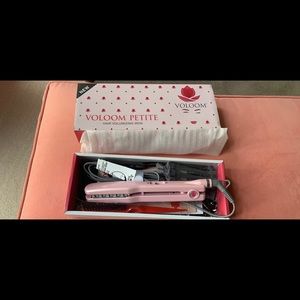 Voloom Petite Hair Volumizing Iron New in Box